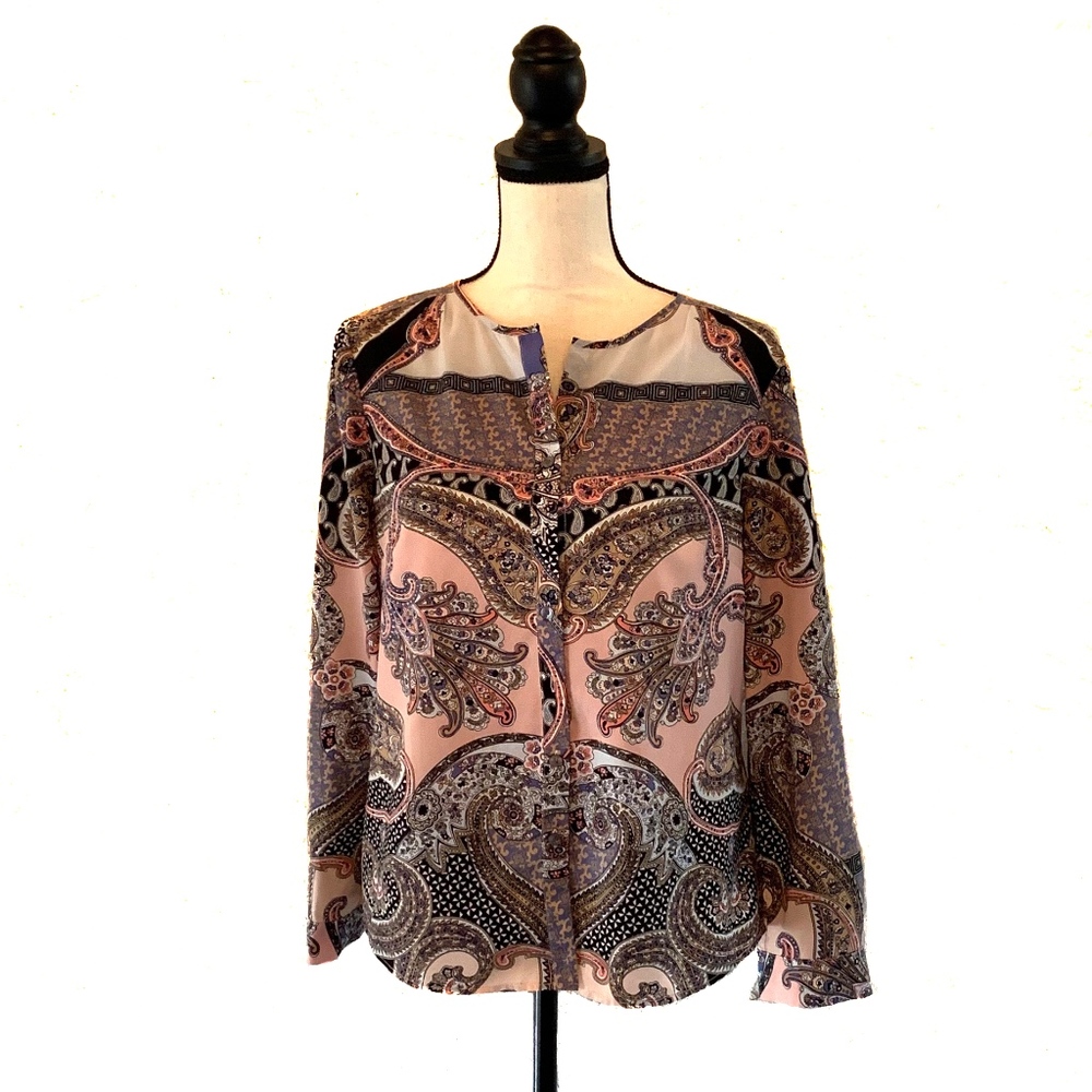 SALE❗️Talbot's Pink Paisley Top A12